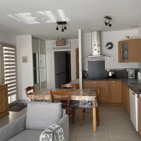 Saint-cyprien Maison De Standing Apartment *